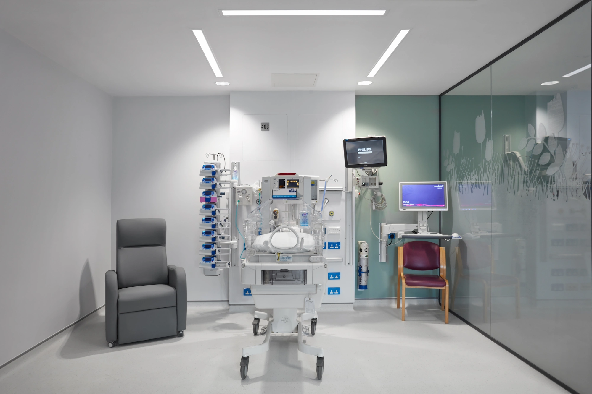 Gilling Dod Liverpool Womens NICU 2